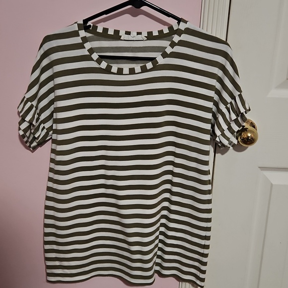 Jane and Delancey Tops - Striped Short Sleeve Women's Tee in Gteen and White